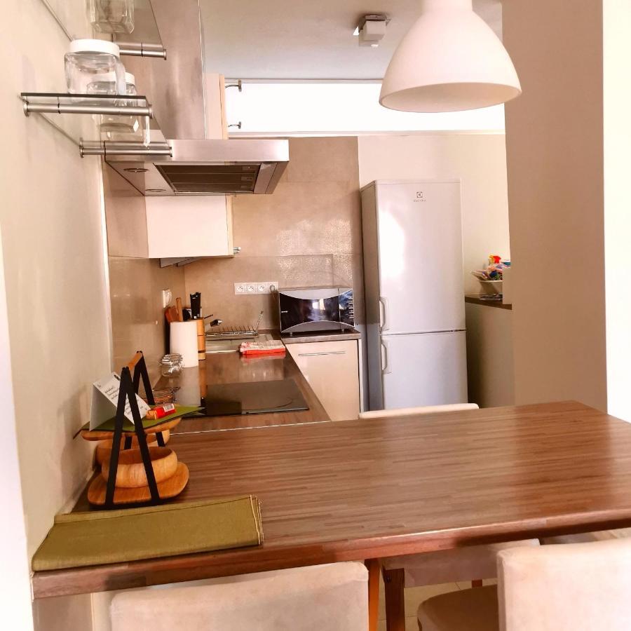 Cozyhome Retro Apartment Братислава Экстерьер фото